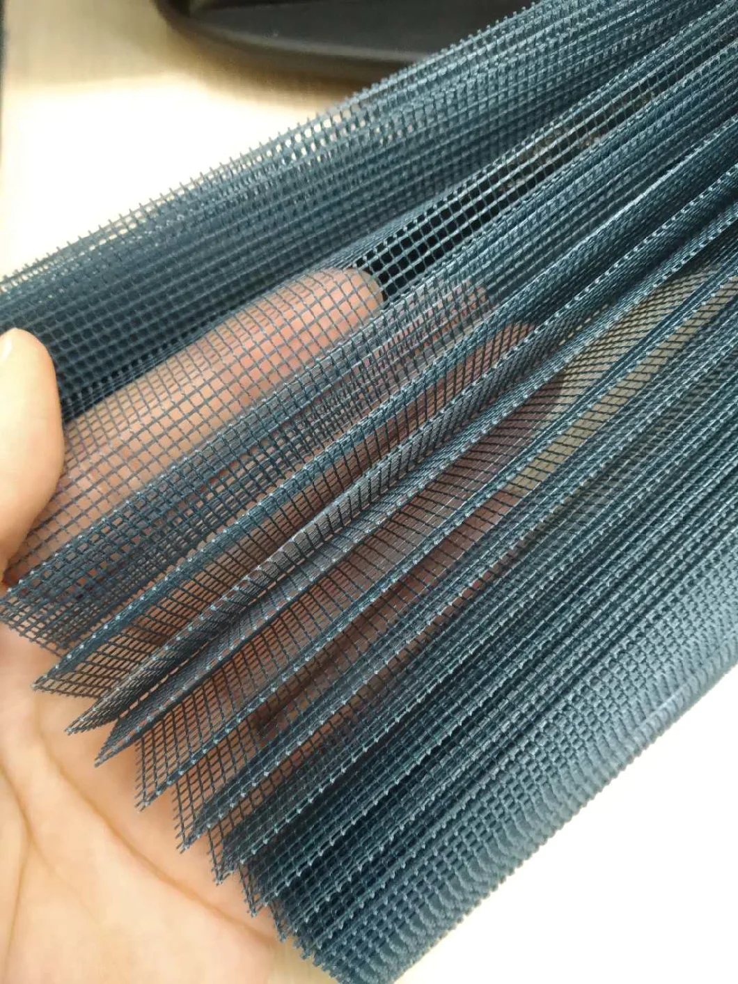 20*20 Polyester Pleated Mosquito Fly Screen Mesh and PE Plisse Insect Mesh