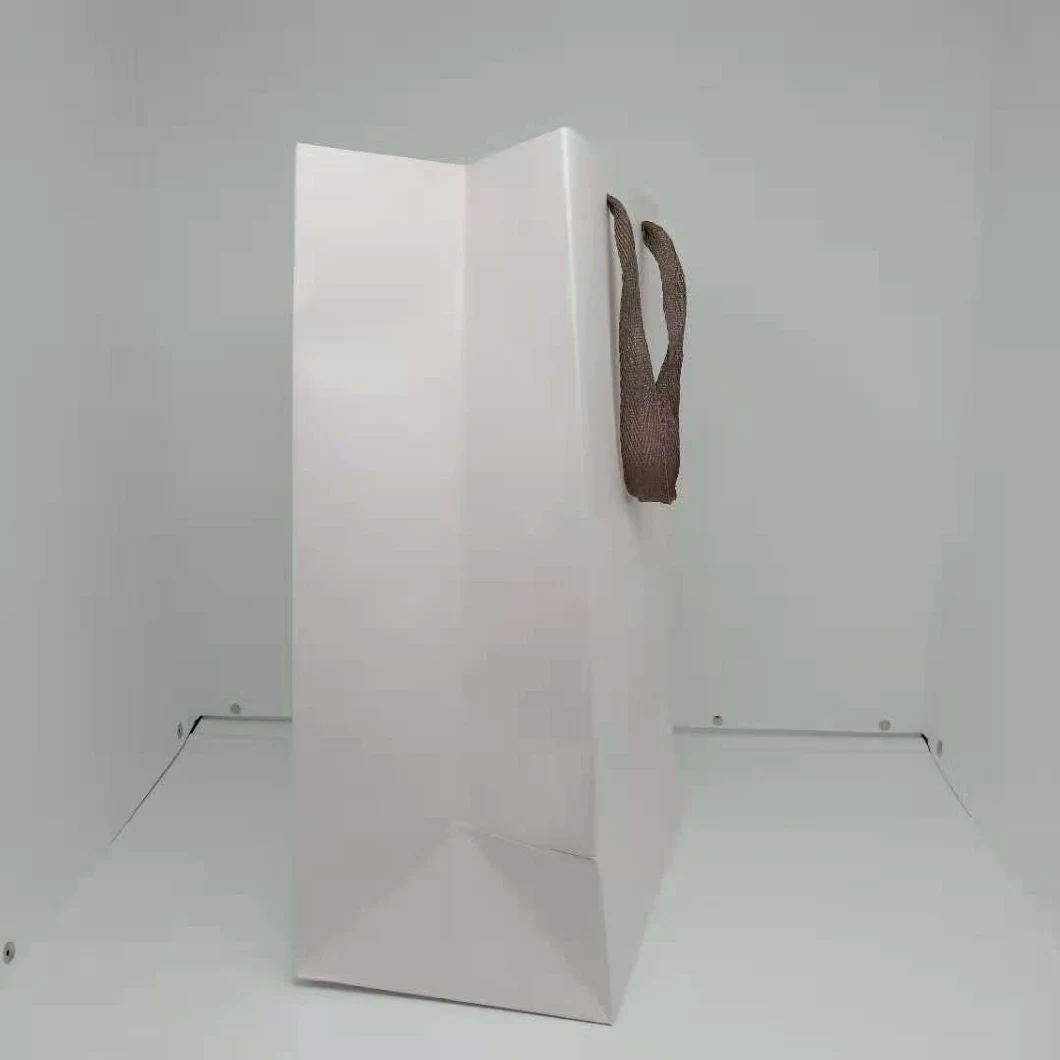 Custom Printed Luxury Paper Bag Packaging White Cardboard Gift Paper Bag High Quality Tote Paper Bag