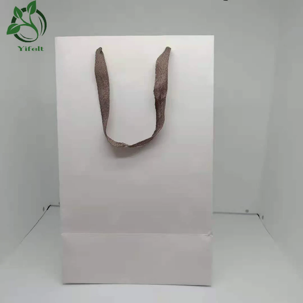 Custom Printed High-End Luxury White Cardboard Paper Shopping Bag Tote Gift Paper Bag