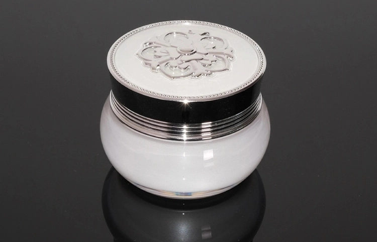 Cosmetic Packaging 30g Luxury White Cosmetic Cream Jar with Silver Lid
