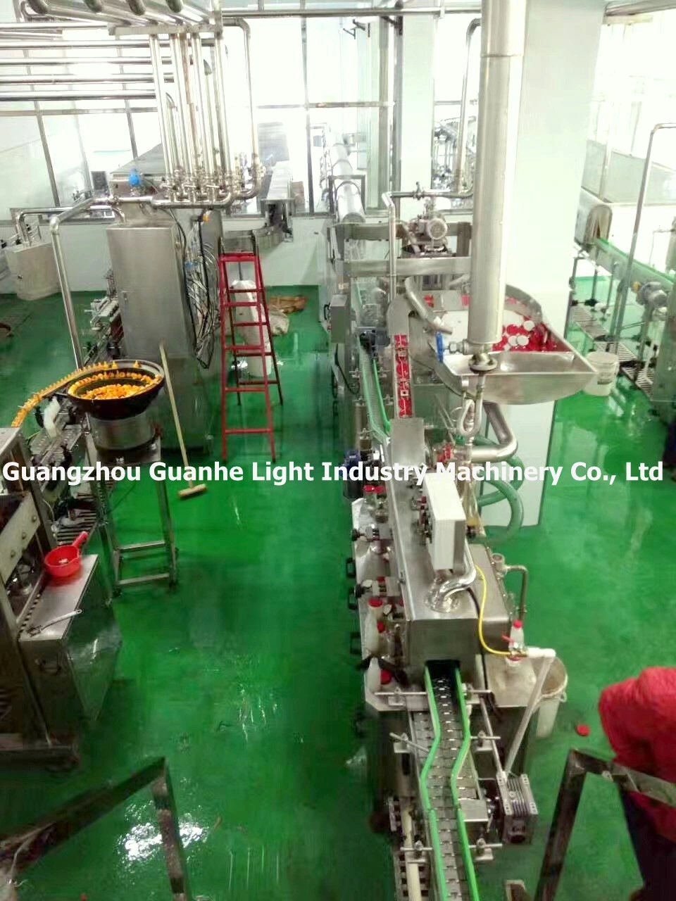 China Auto Sauce Bottle Filling Machine with Capping & Labeling Production Line