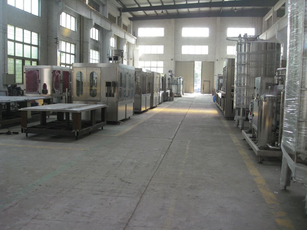 Automatic CSD Filling Line Price/Soda Water Filling Machine/Carbonated Filling Machine