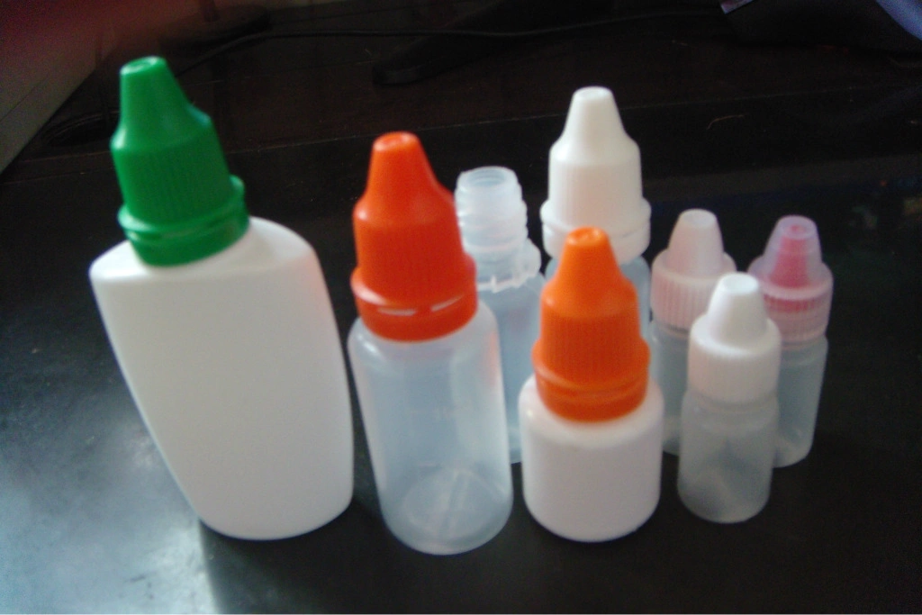 E-Cig E-Liquid Bottle Filling Sealing Capping Equipment (Meet with Ce)