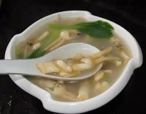 Special Taste Instand Canned Razor Clam in Shellfish in Water
