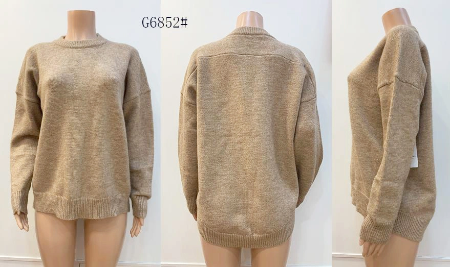 Women Casual Round Neck Loose Version Knitted Sweater