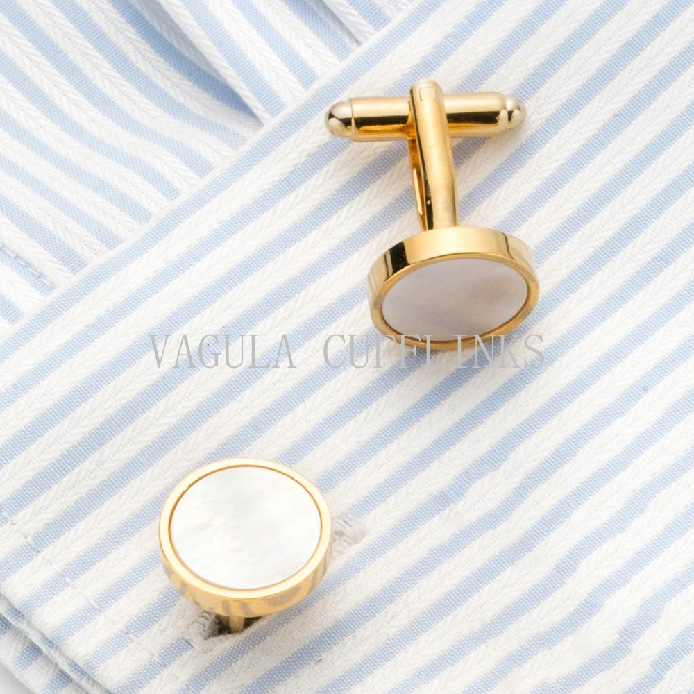 VAGULA Gold Plated Seashell Round Cufflink 718