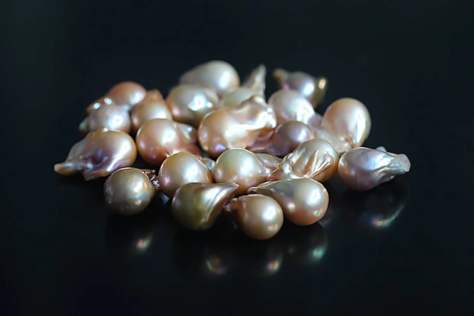 15-17mm AAA Quality Multicolor Large Natural Cultured Nucleated Freshwater Pearl Beads (XL190014)