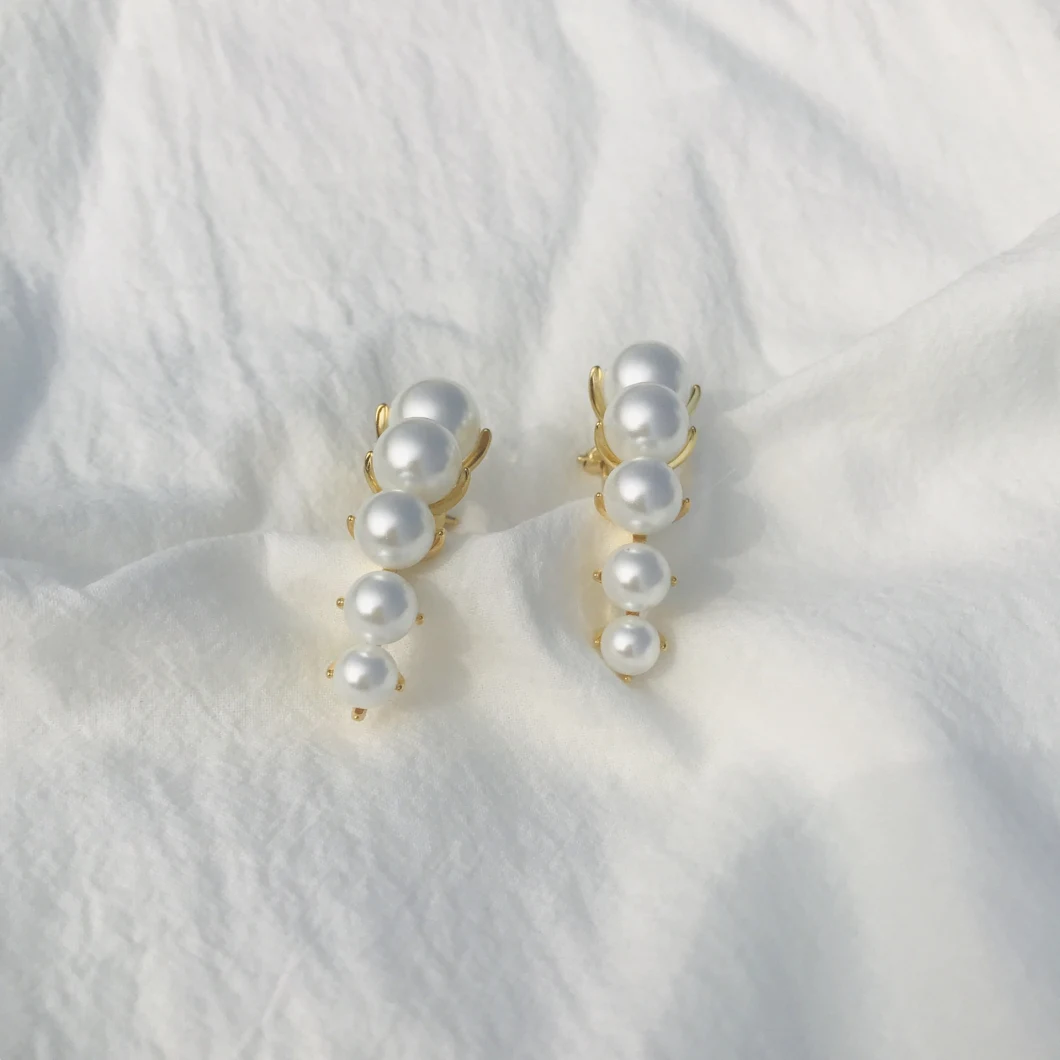Cross-Border Jewelry Popular Gradient Pearl Ear Clip, Copper Five Large and Small Pearl Earrings