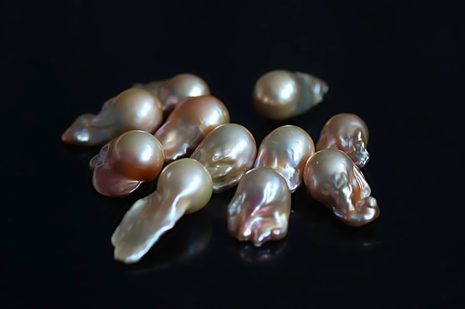 15-17mm AAA Quality Multicolor Large Natural Cultured Nucleated Freshwater Pearl Beads (XL190014)