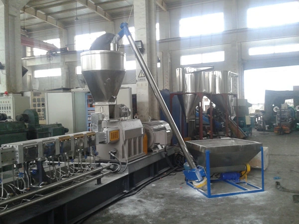 Granulating Machine Co Rotating Parallel Twin Screw Extruder for Color Filler Masterbatch Extruder Granules