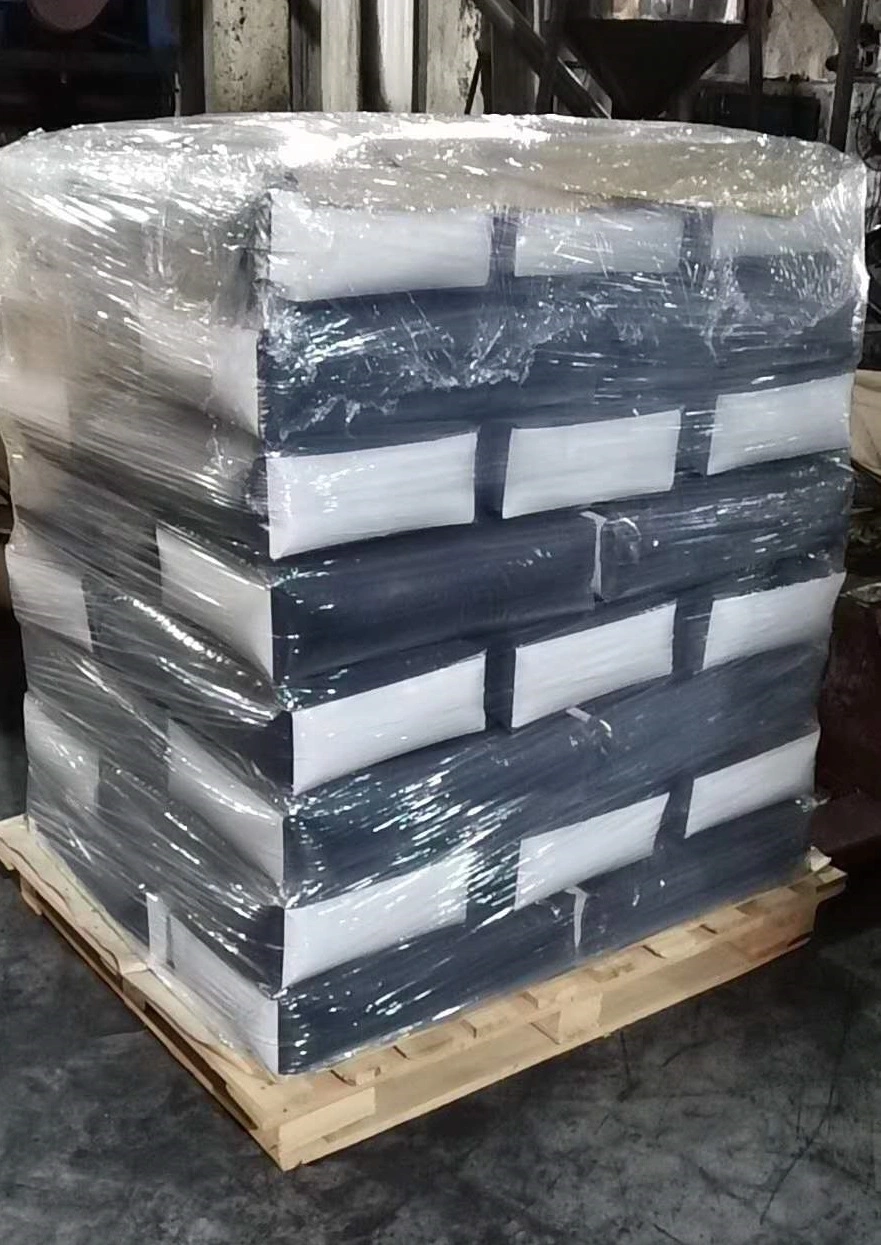 Jw601 LLDPE Carbon Black Plastic Masterbatch Blowing Film Injection Granulation Pipe Sheet Extrusion