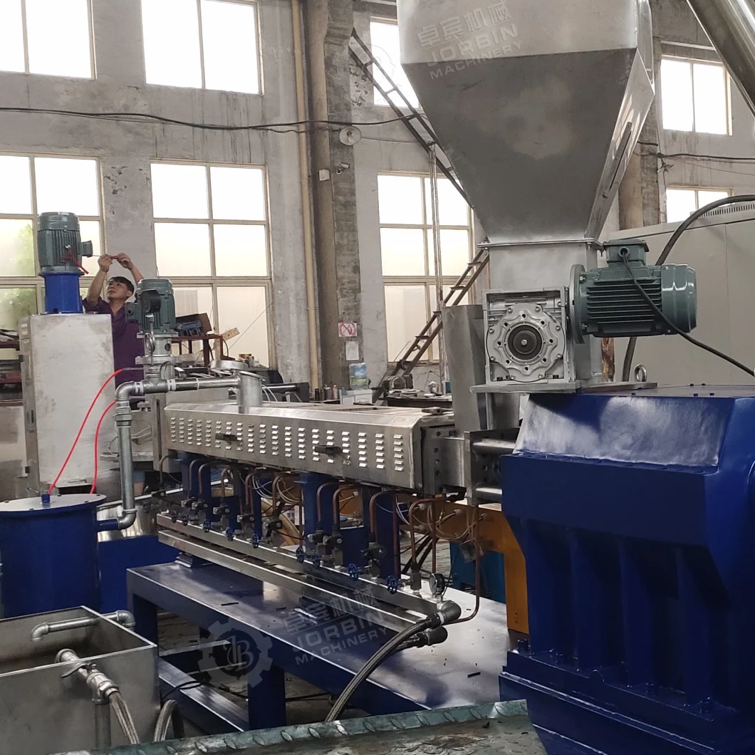 Plastic PP PE with Calcium Carbonate Mastbatch Twin Screw Extrusion Granulation Machine in Factory