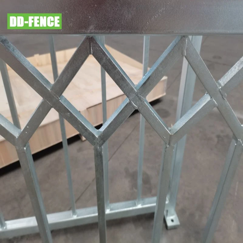 Galvanized Steel Pedestrian Fence for Sale Qatar Pedestrian Guardrail