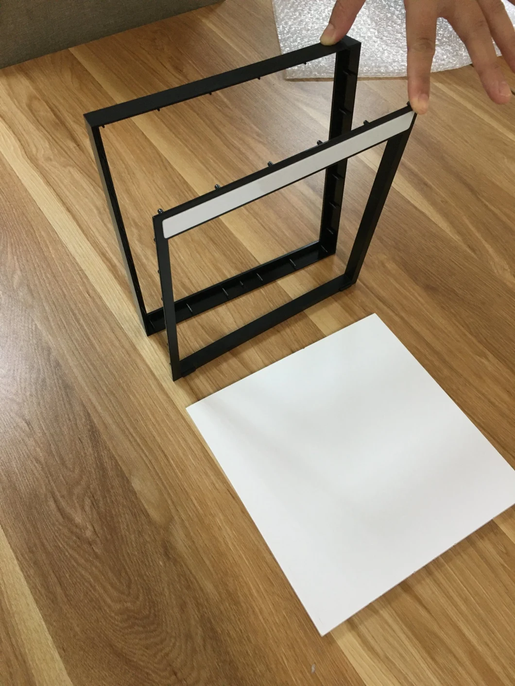 New Designed Removable Plastic Picture Frame for Photo Mounting