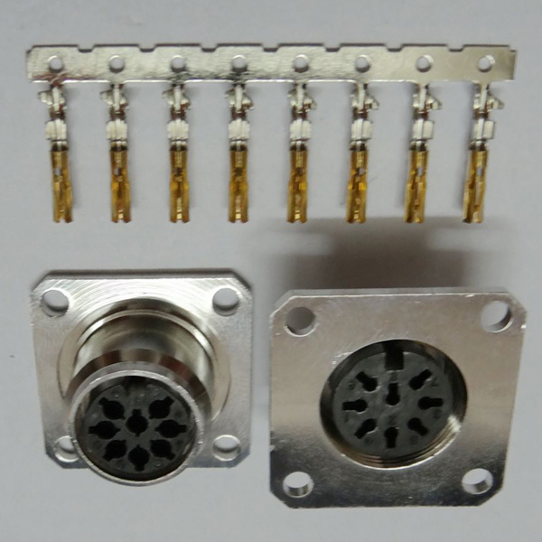 Chassis Mount Solder Type Female Flange Aisg M16 Connector