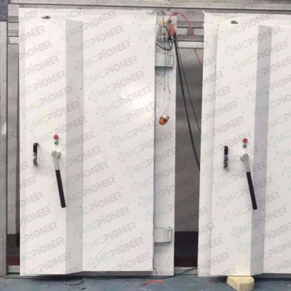 Emcpioneer EMI Shielding Door for RF Shielding Cage