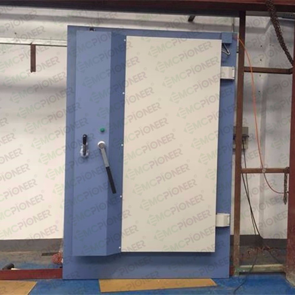 Emcpioneer EMI Shielding Door for RF Shielding Cage