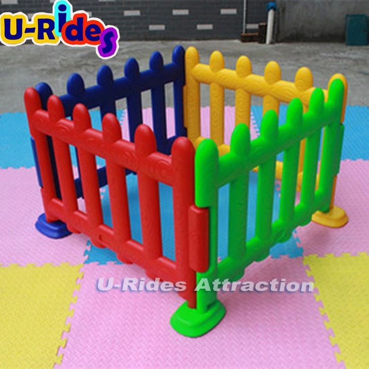Plastic fence on animal toy ride / Parks Rides indoor Fence /outdoor barriers