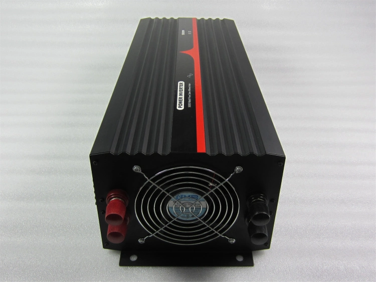 5000W High Frequency Solar Inverter From 24VDC to 240VAC Single Phase 50Hz / 60Hz