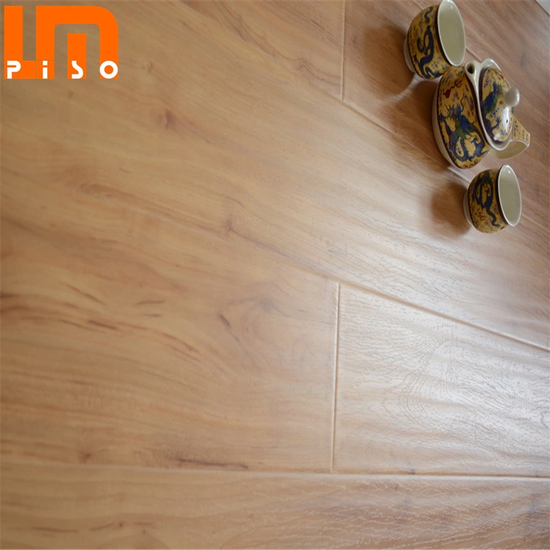 China Wholesale Custom 8mm 12mm Gray Oak Laminate Flooring /Laminated Flooring for Latin American Market