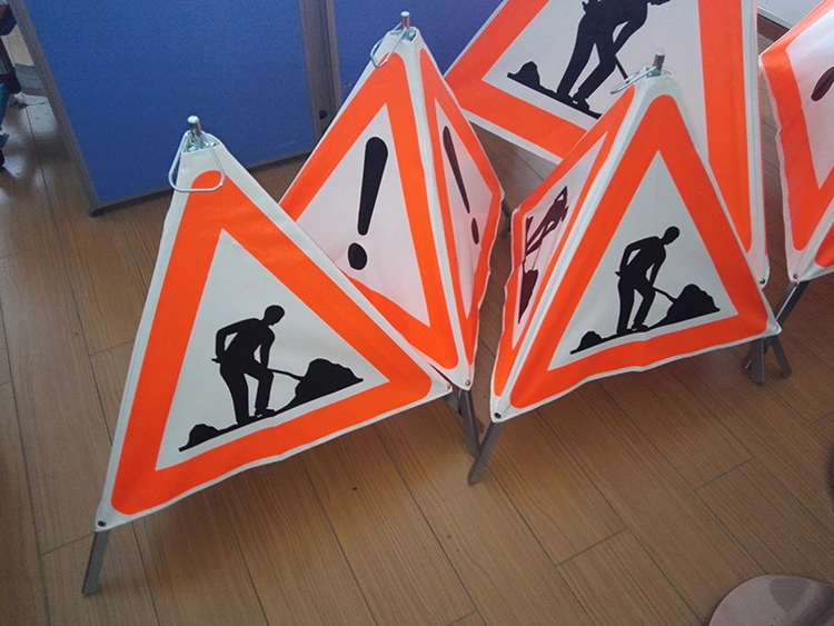 Europe Market Triangle Traffic Sign Reflective Warning Sign