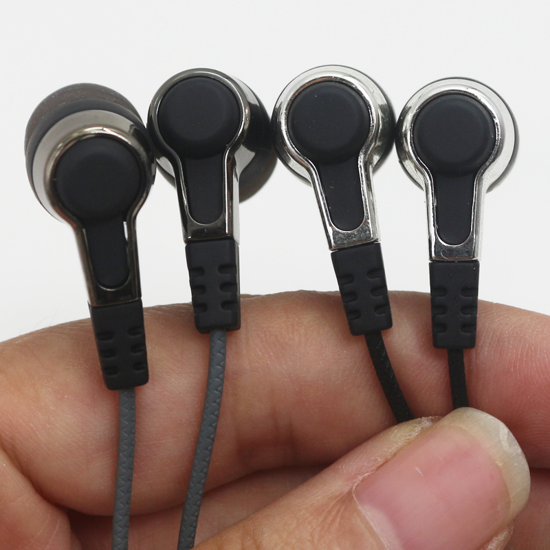 3.5mm in Ear Wire Bass Handsfree Headset with Universal Champ Microphone for Mobile Phone