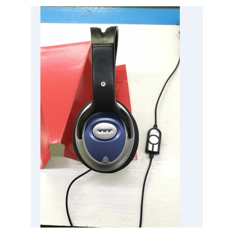 Fashion Stereo Headphone USB Plug with Foam Microphone for Computer