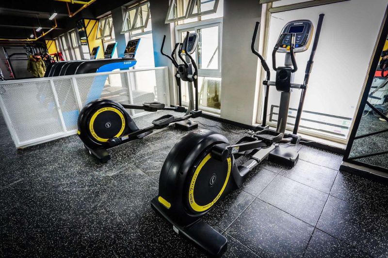 Fitness Equipment Crosstrainer Cardio Gym Machine Commercial Elliptical Bike