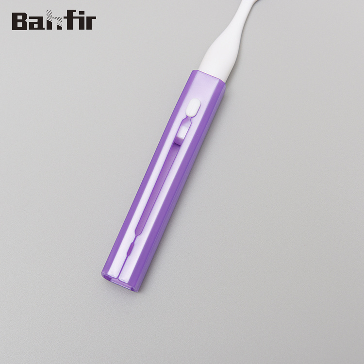 Economical Portable and Retractable Adult Toothbrush for Home and Hotel