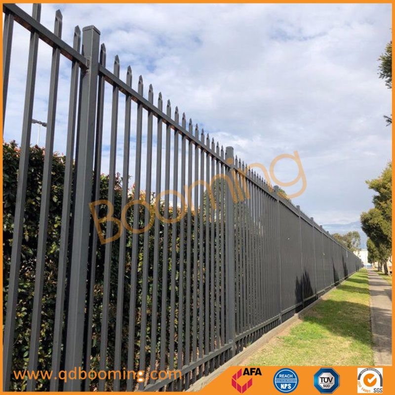 Horizontal Rails and Vertical Picket Steel Spear Fencing