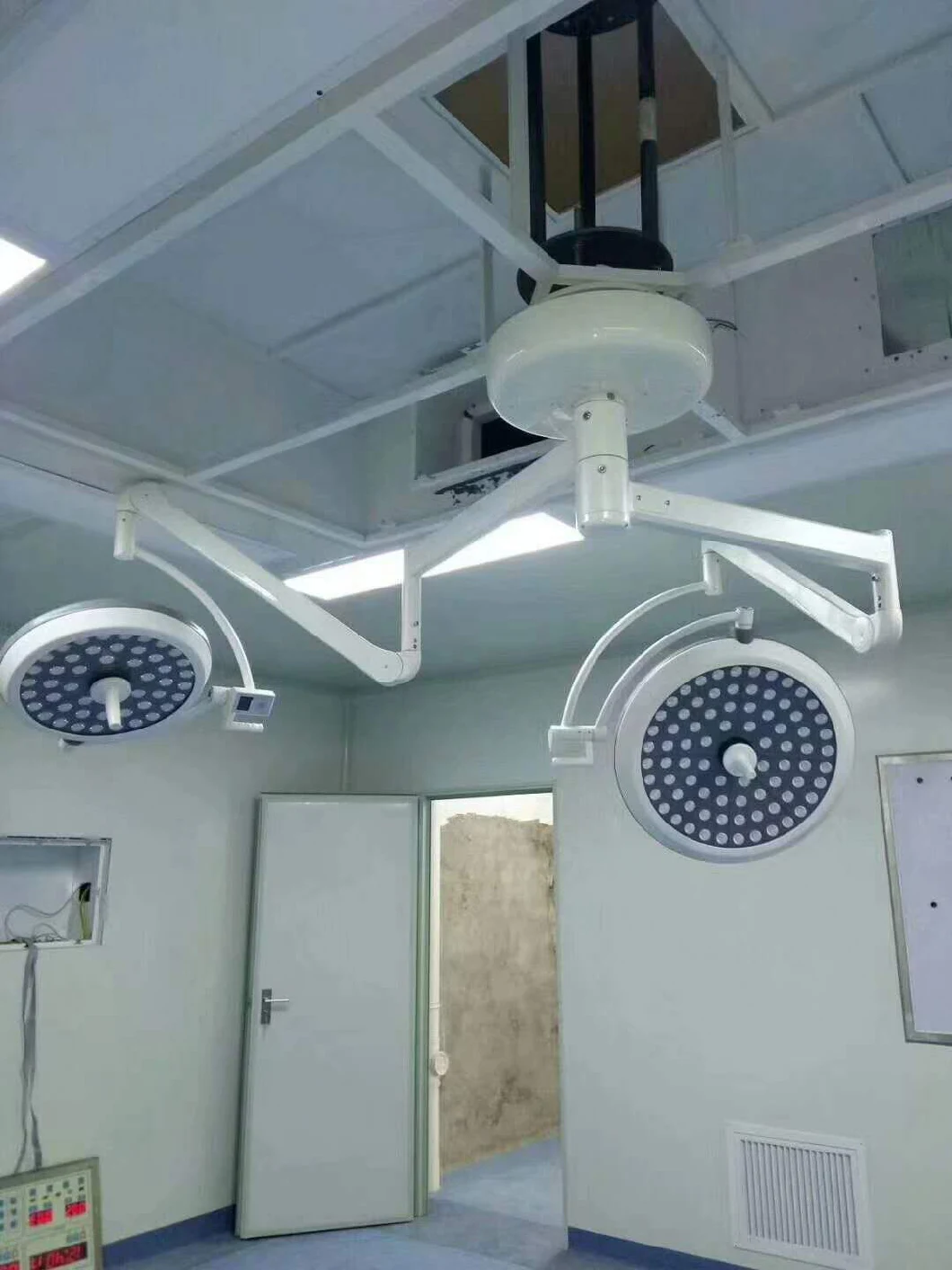 High Quality LED Operating Lamp for Hospital (THR-WH-LED700-500)