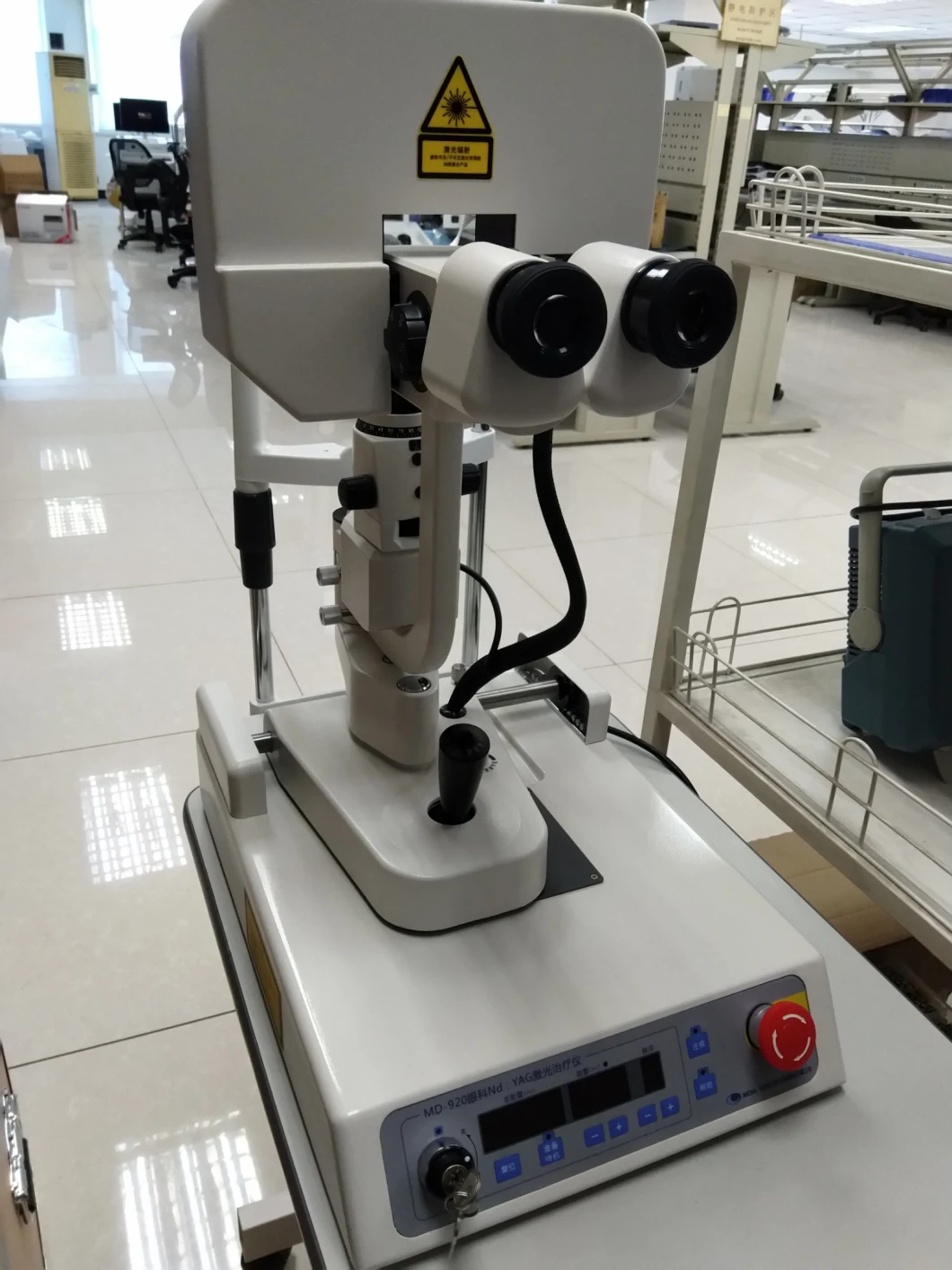 Mslmd920 Q-Switched Ophthalmic Equipment YAG Laser Machine/Ophthalmic YAG Laser
