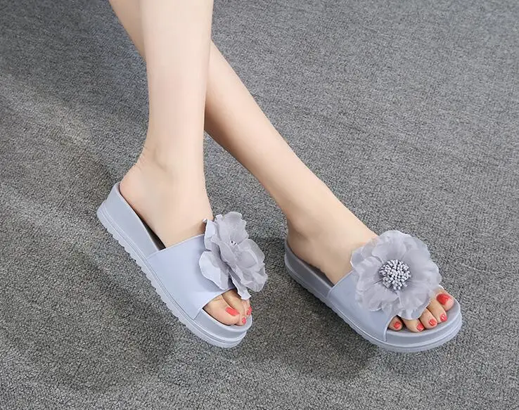 Sweet Style Outside Wearing Slippers Lady Fashion Platform Beach Sandals Flower Slippers