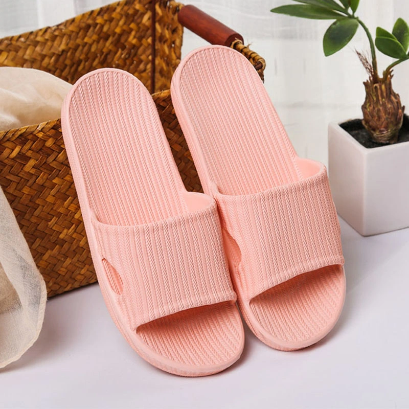 Fashion Ladies Slippers and Sandals Comfortable Flat Women Slippers 2019