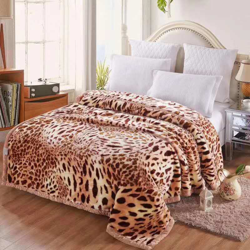 Single Bed Multi Color Durable Luxury Home Using Warm Thick Winter Raschel Blanket