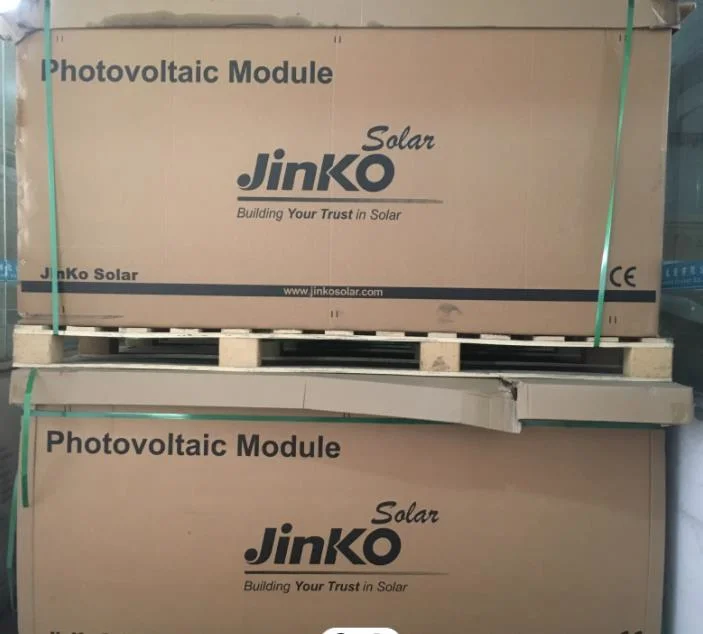 Jinko Solar 550W Industrial Solar Panel Half-Cell Solar Panel