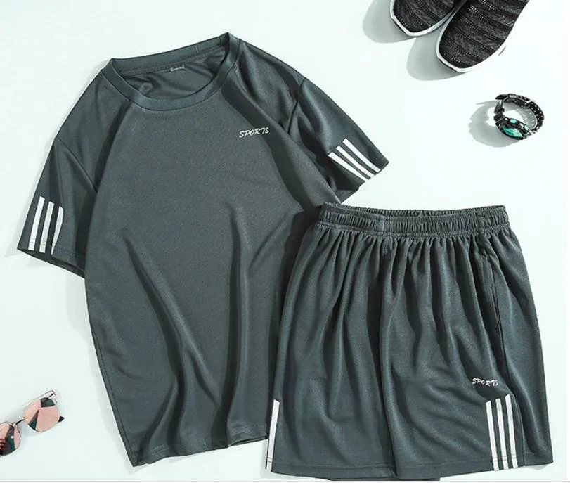 2020 Summer Suit for Men Sport T-Shirt Suit with Short Sleeves