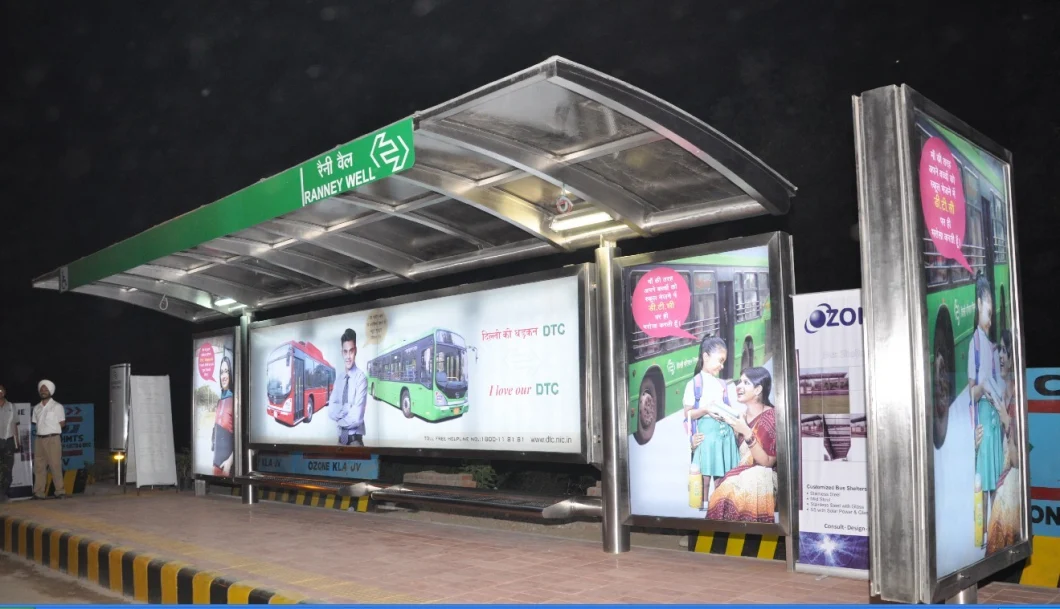 Tempered Glass LED Screen Outdoor Advertisement Bus Shelter Kiosk