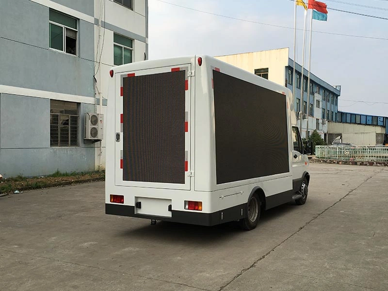 P6 High Definition Outdoor Advertising Full Color LED Screen Truck
