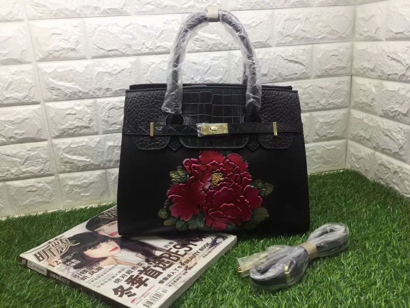 Herm Style Deisgner Leather Handbag with Flower Emboss (F062850)