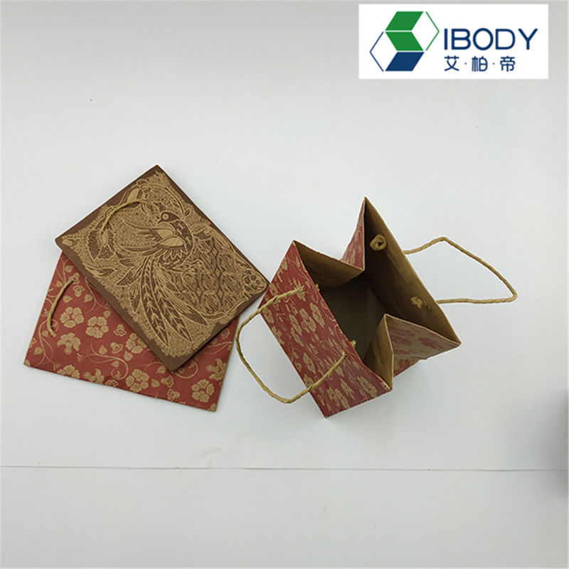 Fast Delivery 200GSM Art Cosmetic Paper Bag with Ribbon Handle