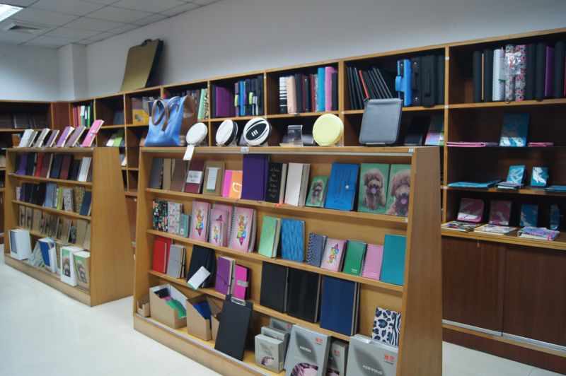 Assorted Zipper Binder 3 Ring Binder 4-Pocket Expanding File