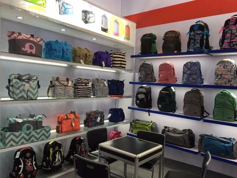 Wholesale Fashion Unisex Custom USB 17 Inch Waterproof Laptop Backpack for Men Computer