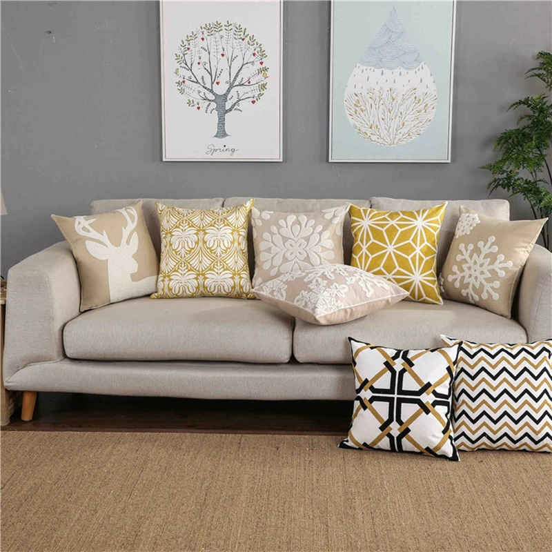 Home Decor Emboridered Cushion Cover Light Yellow Christams Canvas Pillow Case Cotton Suqare Embroidery Cushion 45X45cm