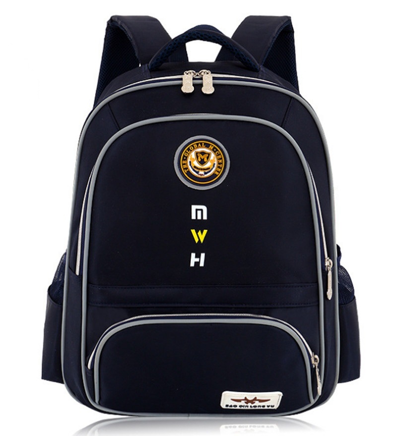 Child Latest Fashion School Bags and Backpacks