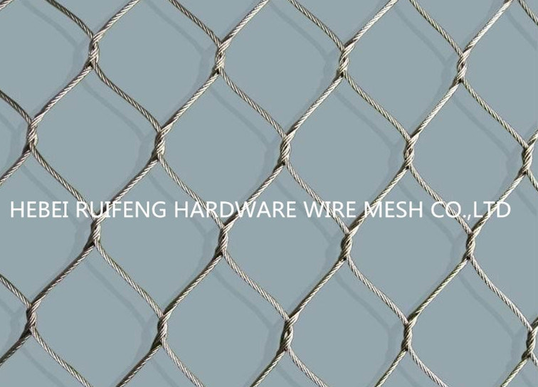 China Flexible Stainless Steel Wire Cable Mesh Rope Mesh