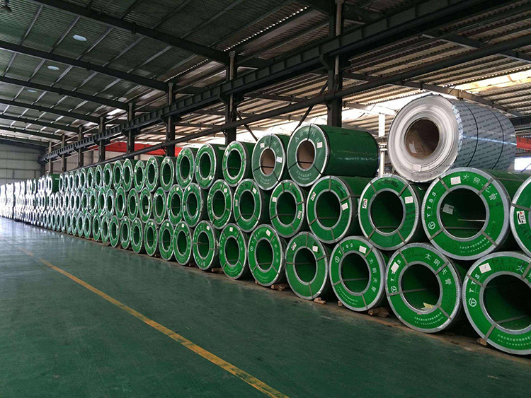 Hot Rolled Cold Rolled Stainless Steel Narrow Strip Coil 304L