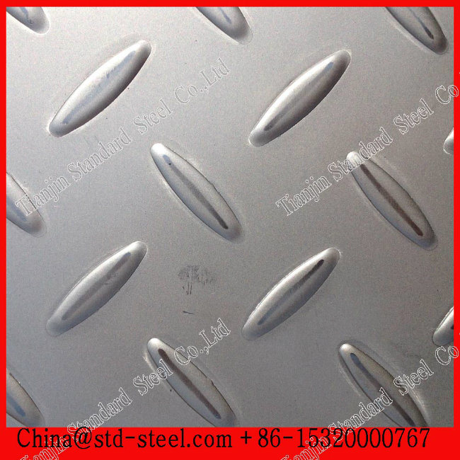 Four Bars Stainless Steel Checkered Plate (304 304L 316 316L)