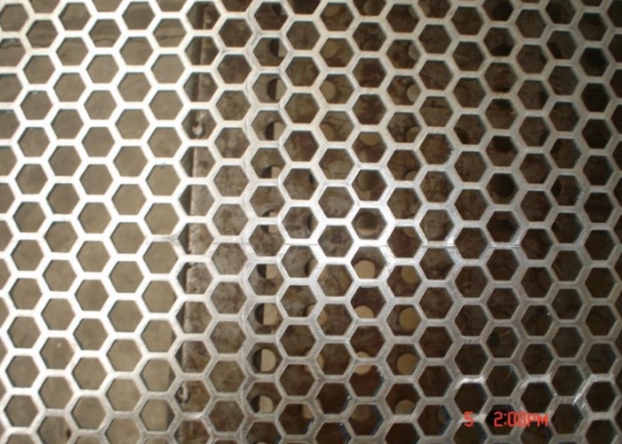 Perforated Sheet/0.3mm-1.2mm Galvanized Perforated Sheet Panel/Ss201 304 Perforated Sheet