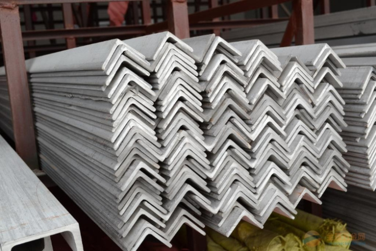 ASTM 304 (316L) Polished Stainless Steel Angle Bar
